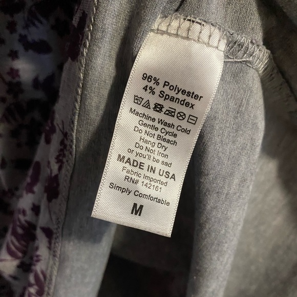 LuLaRoe Women’s Top Size Medium - Picture 4 of 5